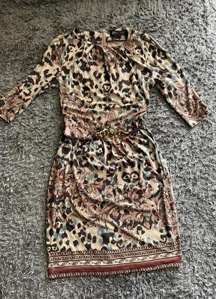 Сукня з ременем effective