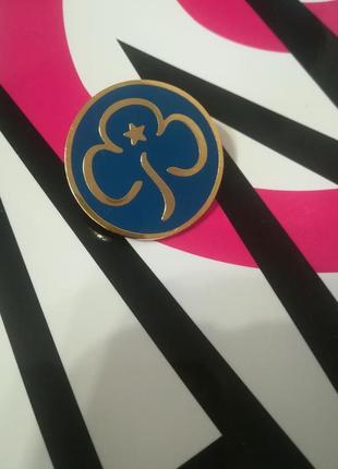 Британський скаутський значок. guide association. 3