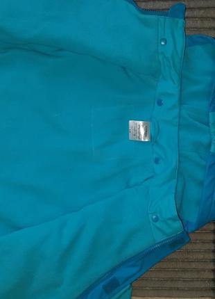 Фирменная водонепроницаемая курточка на флисе5 фото