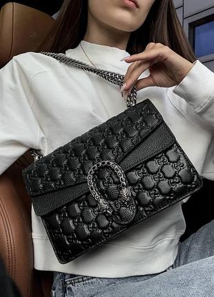 Жіноча сумка з натуральної шкіри