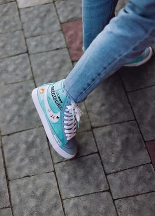 Жіночі кросівки nike blazer mid game over

/ женские кроссовки найк блазер6 фото