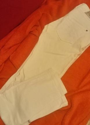 Круті білосніжні джинси3 фото