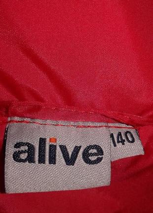 Легкая куртка нежно-красного цвета на 140 от alive5 фото