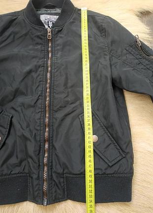 Утеплена куртка бомбер here there 4