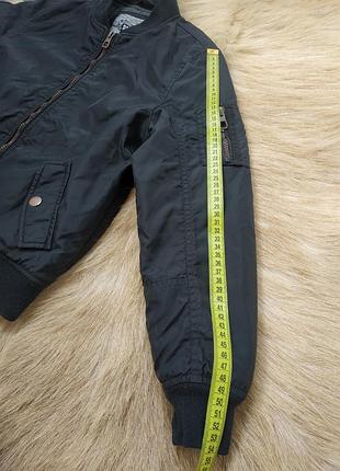 Утеплена куртка бомбер here there 5