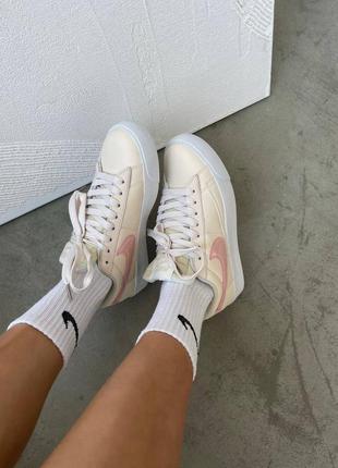 Кросівки жіночі nike blazer low glitter pink/кроссовки женские найк блэйзер4 фото