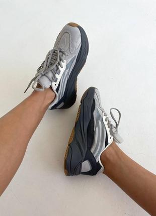 Кросівки жіночі adidas yeezy boost 700 v2 tephra/кроссовки женские адидас изи буст 700 в27 фото