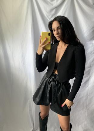 Кроп піджак тренд укорочений типу zara