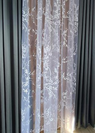 Комплект штор из стальной тафты и нежной органзы, с рисунком сакуры2 фото