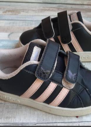 Кросівки adidas1 фото