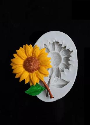 Молд силиконовый "подсолнух" - размер всего молда 8*5,5см