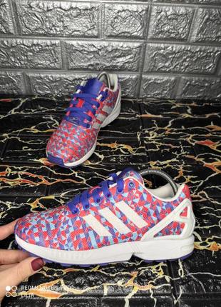 Класні кросівки adidas zx flux1 фото