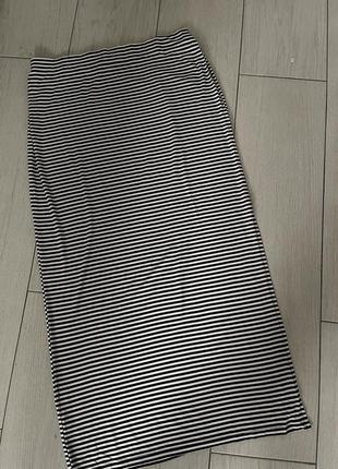 Стильна трикотажна спідниця в підлогу