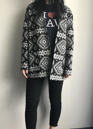 Крутий подовжений блейзер apricot