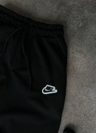 Спортивные штаны мужские nike черные / спортивні штани чоловічі чоловічі найк чорні5 фото