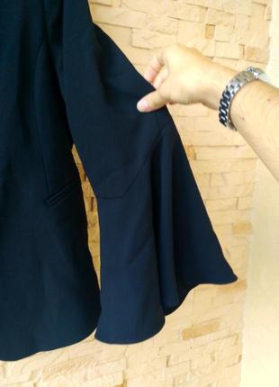 Піджак чорного кольору zara woman, розмір 403 фото