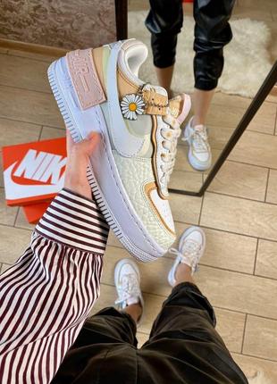 Жіночі кросівки nike air force 1 shadow spruse aura yellow