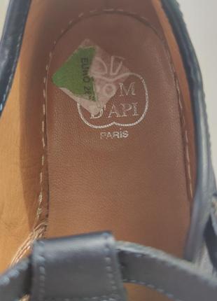 Якісні шкіряні туфлі 29 р. pom d'api4 фото
