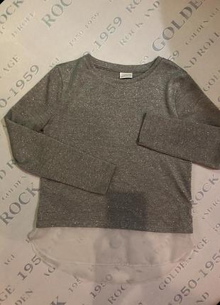 Красивая кофта серая с серебристой ниткой
