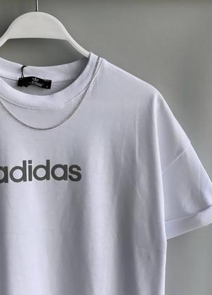 Футболка adidas с рефлективным лого футболка adidas з рефлективним лого3 фото