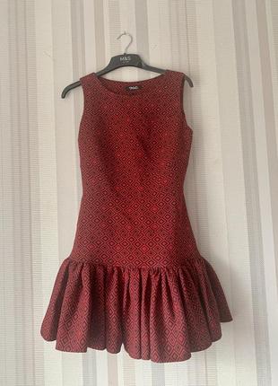 Чарівна сукня tago