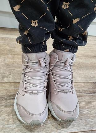 Черевики new balance для дівчинки 4