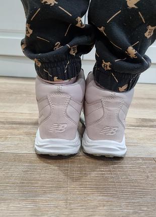 Черевики new balance для дівчинки 6