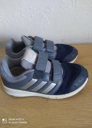 Кросівки adidas 29 розмір