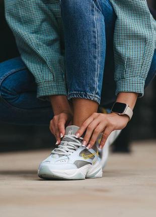 Жіночі кросівки nike m2k tekno half blue crome yellow

женские кроссовки найк6 фото