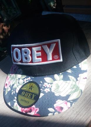 Кепка бейсболка от известного американского бренда obey1 фото