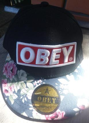 Кепка бейсболка от известного американского бренда obey4 фото