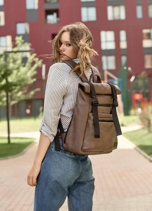 Жіночий рюкзак ролл коричневий нубук1 фото