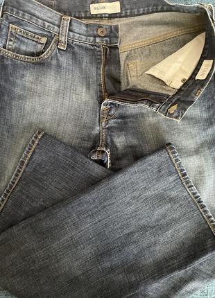 Классические джинсы от известного бренда.6 фото