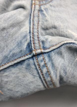 Крутые шорты levi's с вышивкой джинсовые голубые6 фото