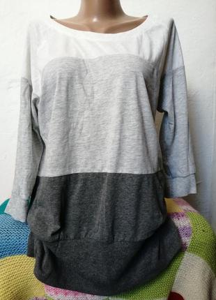 Стильний светрик