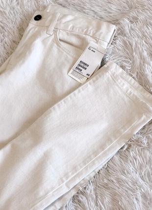 Трендові світло-молочні джинси h&m4 фото