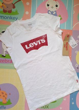 Футболка levis