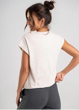 Комплект жіночий штани та футболка з пером 114353 фото