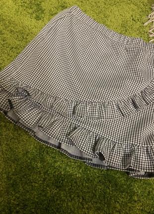 Трендовая юбка с рюшем2 фото