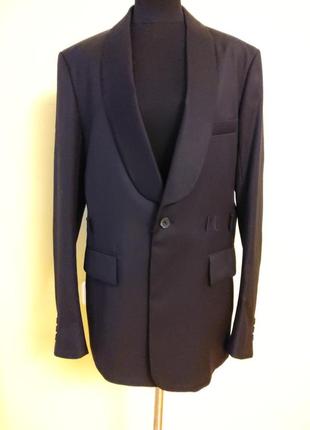 Шикарний .чорний піджак шерсть elvr раз.46-48