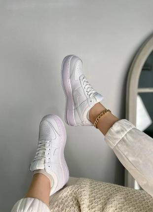 Жіночі кросівки nike air force 1 shadow white light violet7 фото