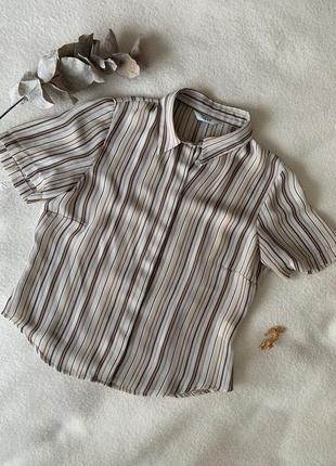 Стильна блуза з коротким рукавом5 фото