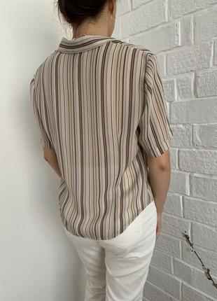 Стильна блуза з коротким рукавом4 фото