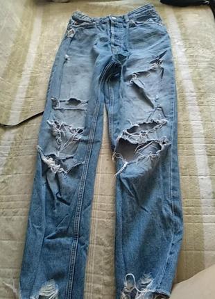 Джинсы