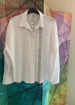 Рубашка из микровельвета.