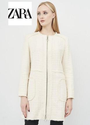 Шикарне пальто піджак молочний колір твід класика