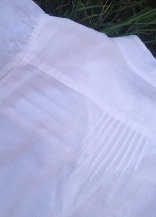 Красивая белая блуза с рюшами4 фото