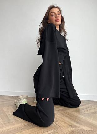 Костюм жіночий