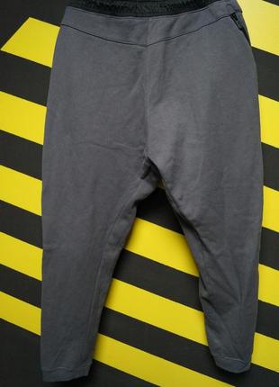 Спортивные штаны на манжетах nike sportswear tech fleece jogger3 фото