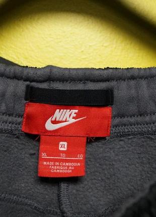 Спортивні штанці на манжетах nike sportswear tech fleece jogger2 фото